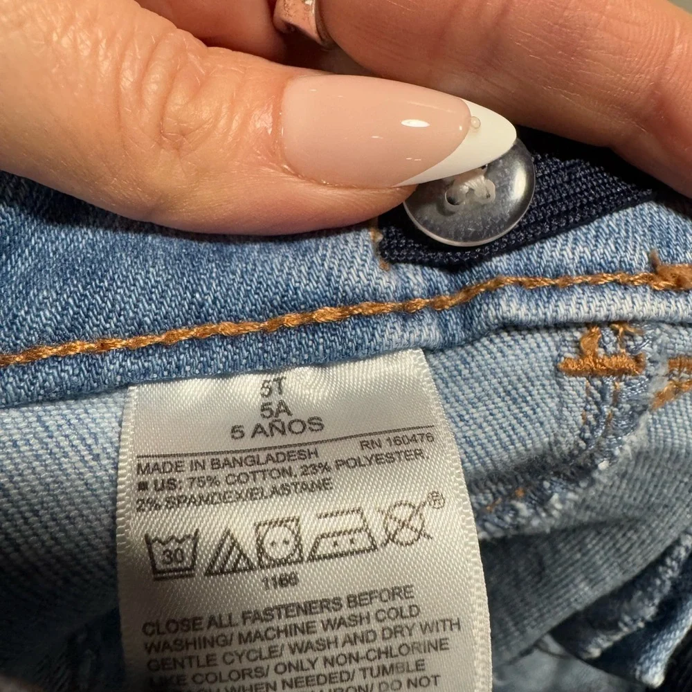 Old Navy Light Blue‎ Distressed Jeans Slim Fit | Girls Size 5T